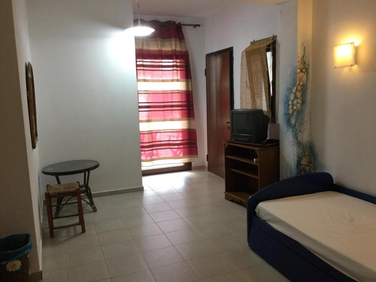 Peaceful Apartments In Elani Ngoại thất bức ảnh